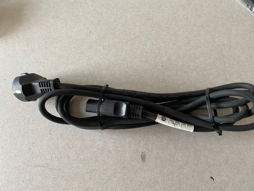 Zdjęcie oferty: Kabel zasilający IEC C15 60320 