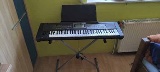 Zdjęcie oferty: Roland E-09