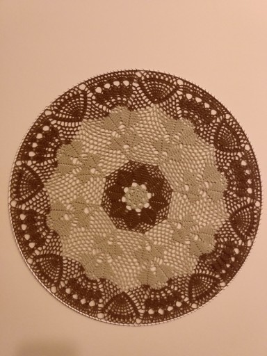 Zdjęcie oferty: Mandala na szydełku, serweta 50 cm