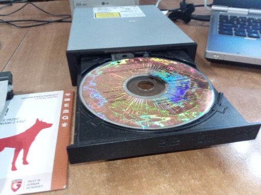 Zdjęcie oferty: PIONEER DVR-108DB DVD-RW DRIVE IDE 5.25''  JAPAN + TASMA IDE+antyvir
