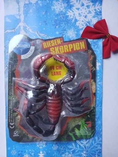 Zdjęcie oferty: Figurka duży skorpion 14 cm