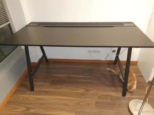 Zdjęcie oferty: IKEA UTESPELARE Biurko gamingowe, czarny 160x80 cm