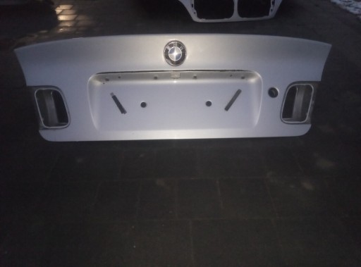 Zdjęcie oferty: Zderzak tylny BMW E46 sedan 2004r.