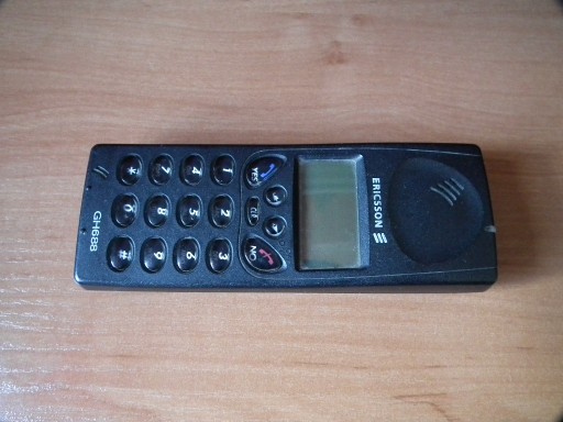 Zdjęcie oferty: Telefon Ericsson GH688