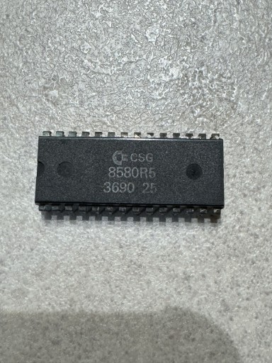 Zdjęcie oferty: Układ dźwiękowy SID do Commodore 64 8580R5
