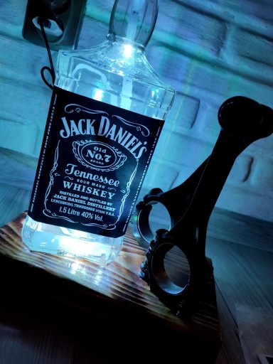 Zdjęcie oferty: Lampka Jack Daniels led RGB korbowód panweki vag