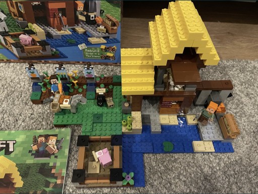 Zdjęcie oferty: Lego Minecraft 21144 wiejska chata , stan jak nowa