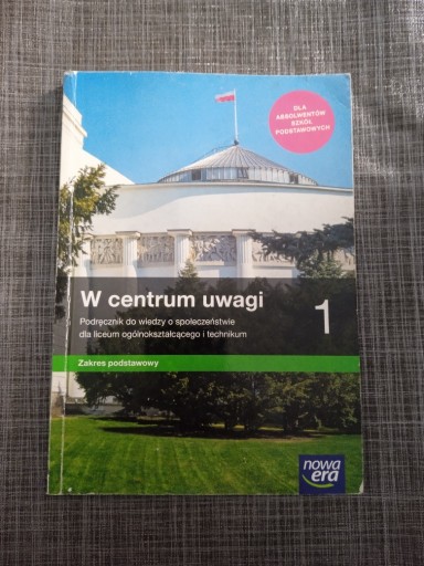 Zdjęcie oferty: W centrum uwagi 1+2, podręczniki do wos podstawa