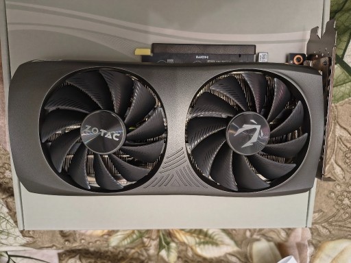Zdjęcie oferty: Karta graficzna Zotac RTX 4070 SUPER TWIN  EDGE 12GB GDDRX6