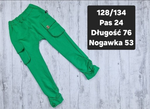 Zdjęcie oferty: Spodnie chłopiec bojowki mimi zielony 128/134 baw