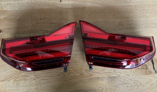 Zdjęcie oferty: BMW G11 lampa tył w klapę bagażnika 