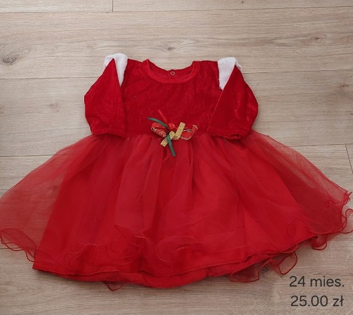 Zdjęcie oferty: Sukienka Pani Mikołajowa-rozmiar 24 mies 