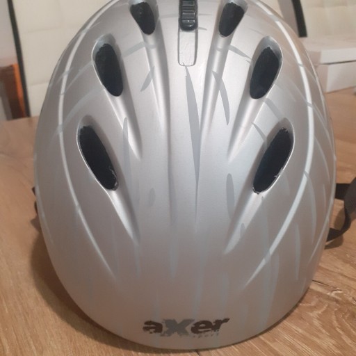 Zdjęcie oferty: Kask narciarski 