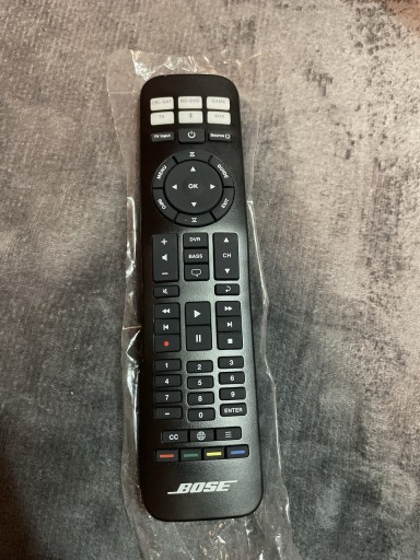 Zdjęcie oferty: Pilot bose cinemate 15, solo , nowy 714543-1220