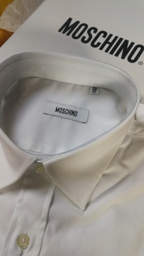 Zdjęcie oferty: Moschino koszula biała M 39/40