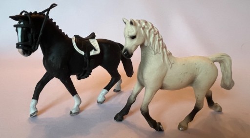 Zdjęcie oferty: SCHLEICH Koń zestaw 2 szt figurka WYPRZEDAŻ SZAFY 