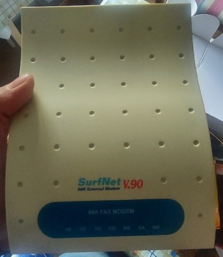 Zdjęcie oferty: Zewnętrzny fax modem SurfNet 56k V.90 D56TSN-C0E