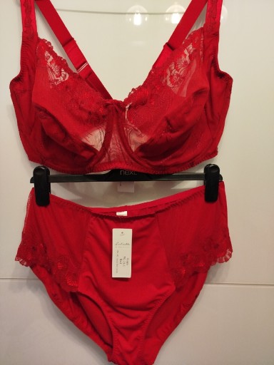 Zdjęcie oferty: Komplet bielizny bordo Juliette rozmiar 105H/50