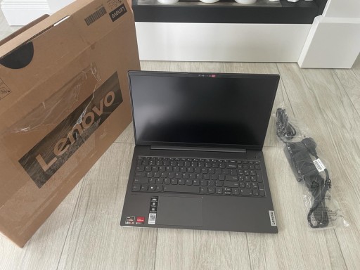 Zdjęcie oferty: Laptop Lenovo IdeaPad 5 15ABA7 16G 512 G