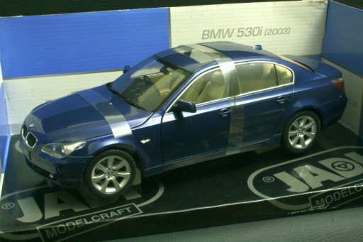 Zdjęcie oferty: BMW 530i E60 2003 - skala 1:18 Jadi Paragon Revell