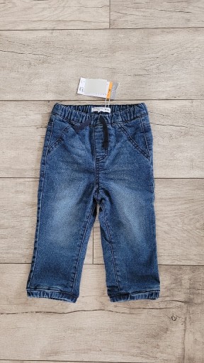 Zdjęcie oferty: Sinsay spodnie tregginsy  jeans 80cm