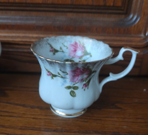 Zdjęcie oferty: Filiżanki z chodzieży