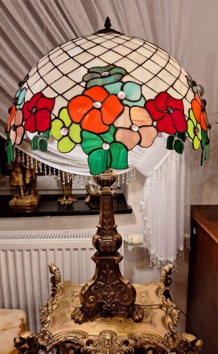 Zdjęcie oferty: Lampa witrażowa(Tiffany) Hortensja wys.80śred.51cm