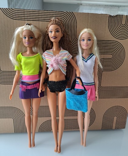 Zdjęcie oferty: Trzy lalki Barbie