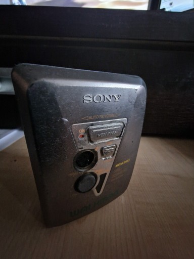 Zdjęcie oferty: SONY WALKMAN WM-EX 382 