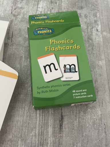 Zdjęcie oferty: Zestaw kart Phonics flashcards nauka liter