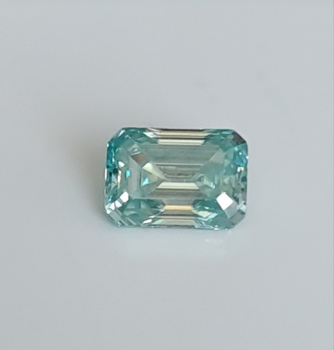 Zdjęcie oferty: Zielony Moissanit 1.0 ct 5x7mm GRA CERTYFIKAT 