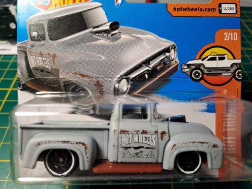 Zdjęcie oferty: Hot_Wheels_Custom_'56_Ford_Truck_2015