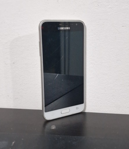 Zdjęcie oferty: Telefon Samsung Galaxy J3 SM-J320FN Uszkodzony ekran