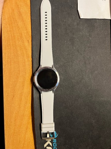 Zdjęcie oferty: Samsung Galaxy Watch 4 Classic LTE