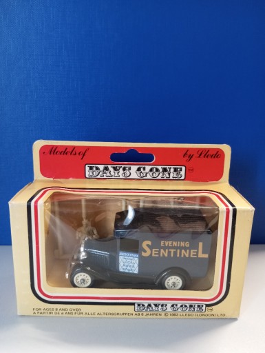 Zdjęcie oferty: Corgi/Lledo Ford Model A 1934 Evening Sentinel