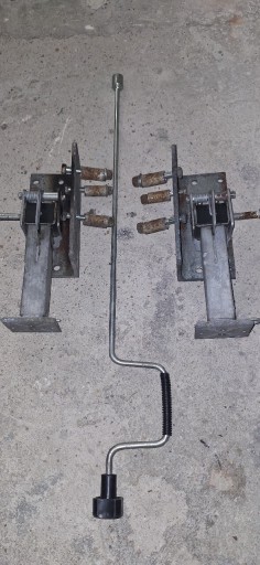 Zdjęcie oferty: Podpory stabilizujące do kampera 