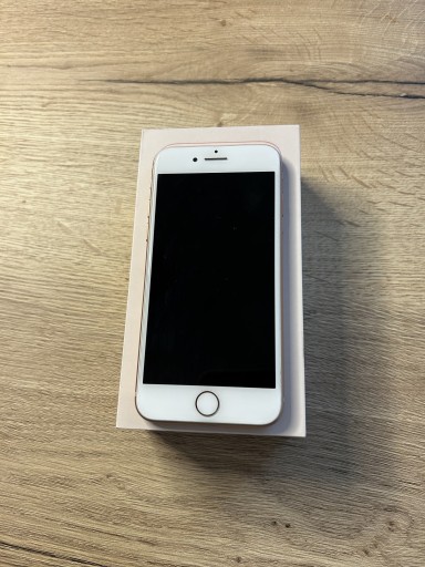 Zdjęcie oferty: IPhone 8