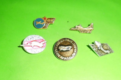Zdjęcie oferty: 5 odznak-wpinek samolotów ZSRR.Lotnictwo.AN 