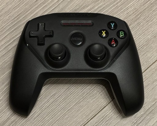 Zdjęcie oferty: Bezprzewodowy kontroler do gier SteelSeries Nimbus