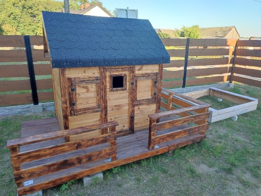 Zdjęcie oferty: Domek drewniany do ogrodu z wieżą i piaskownica 