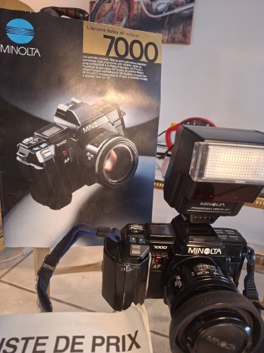 Zdjęcie oferty: Aparat Minolta 7000 AF + Obiektyw AF 50 + Lampą . Sprawny 