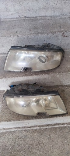 Zdjęcie oferty: Lampy przednie  Skoda SuperB I 01-08