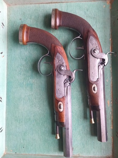 Zdjęcie oferty: Pistolet/pistolety kapiszonowe I połowa XIX wieku