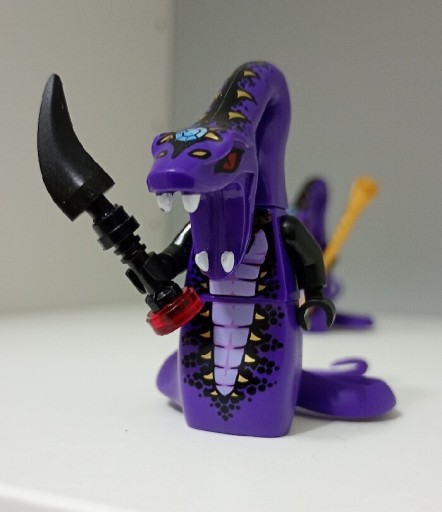 Zdjęcie oferty: LEGO Ninjago Minifigurka Pythor P. Chumsworth (oryginalna)