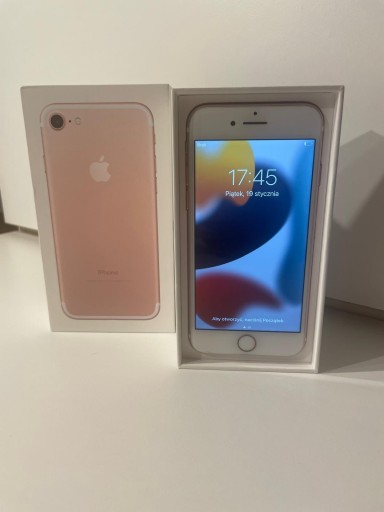 Zdjęcie oferty: Telefon iPhon 7 32GB