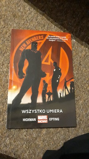 Zdjęcie oferty: New Avengers. Wszystko umiera. - komiks Marvel 