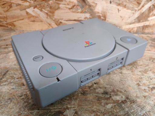 Zdjęcie oferty: KONSOLA SONY PLAYSTATION #11