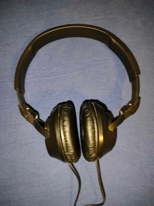 Zdjęcie oferty: Słuchawki nauszne JVC HA-S180B Czarne