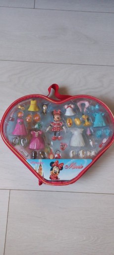 Zdjęcie oferty: Zabawka Zestaw  mody Disney Minnie Mouse 