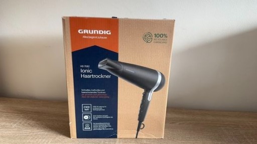 Zdjęcie oferty: SUSZARKA DO WŁOSÓW GRUNDIG HD 7082